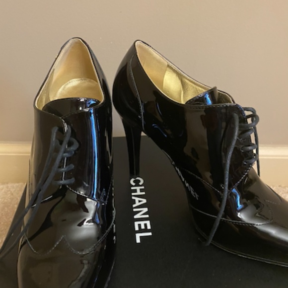 Chanel Booties Style #D G33051 - Picture 2 of 4